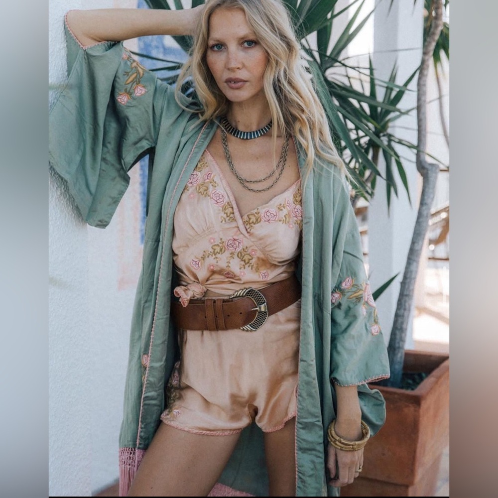 CU Love the One You’re With silk kimono